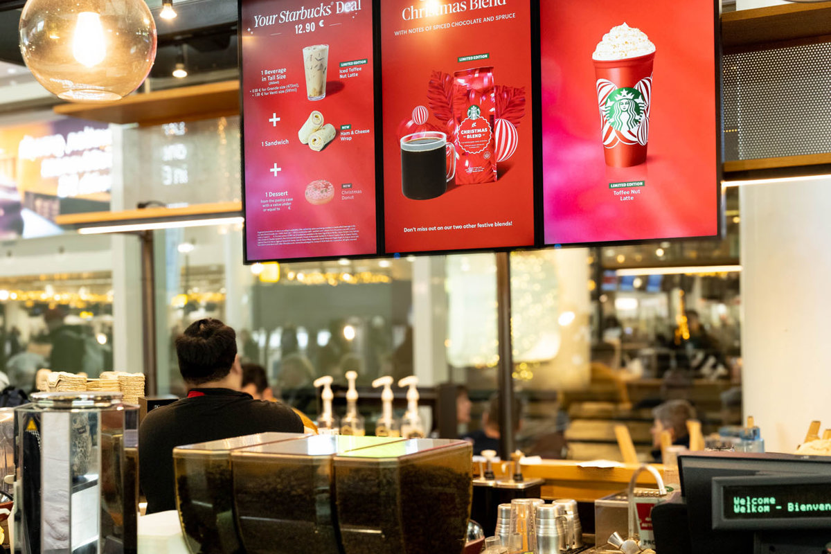 starbucks-bmediagroup (7).jpg